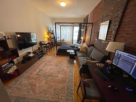4th image of 1157 3rd Ave #14