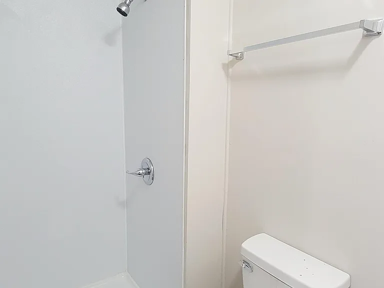 400 Walnut St — Photo 18