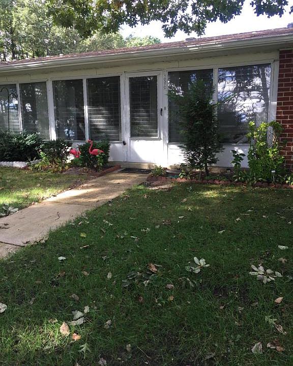 1st image of 1037C Aberdeen Dr #100C