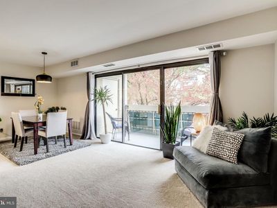 6141 Leesburg Pike APT 403, Falls Church, VA, 22041