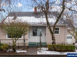 555 18th St NE, Salem, OR