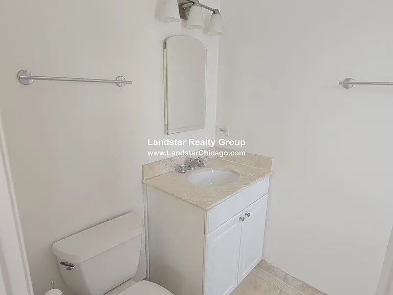 3743 W Argyle St #3 — Photo 11