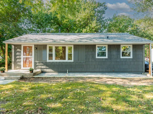 422 W Southside Ct, Louisville, KY 40214