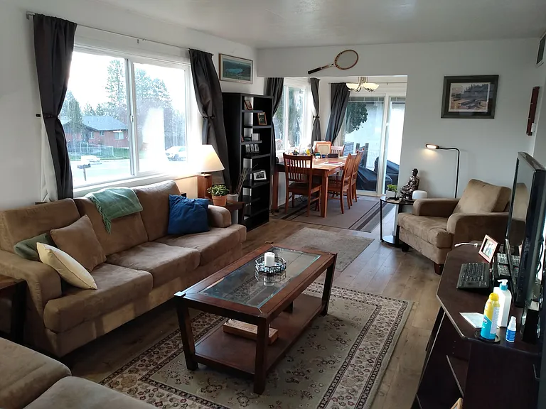 700 Whitaker Dr #700 — Photo 1