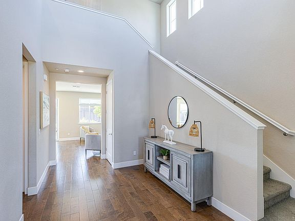 5th image of 1744 Kerry Lane