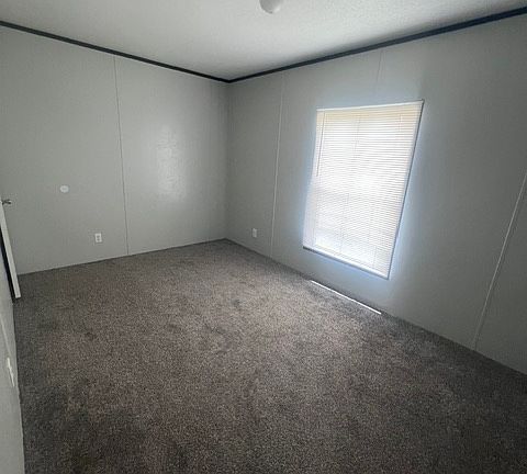 3rd image of 814 Morningside Dr