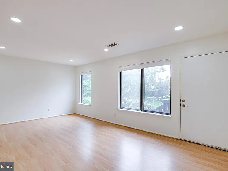 1709 Westwind Way #10B — Photo 10