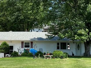901 Sherman St, Woodburn, IA 50275
