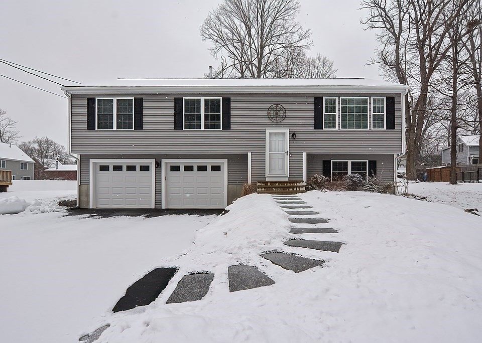 3 Greenwich St North Attleboro, MA, 02760 Apartments for Rent Zillow