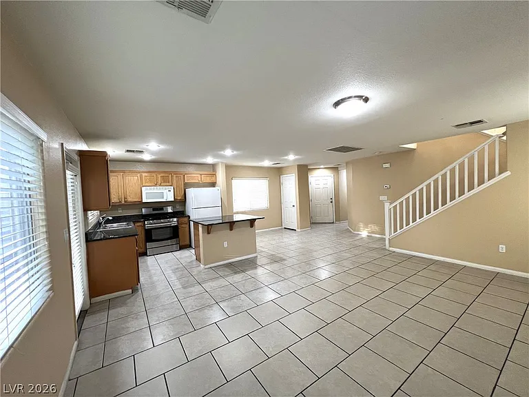 7366 Lagoon Blue St — Photo 6
