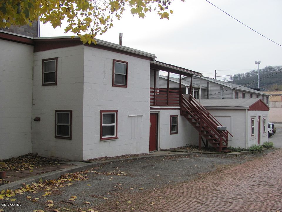 2nd image of 148-150 Church Ave