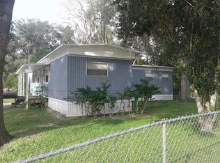 438 Cove Dr, Satsuma, FL 32189