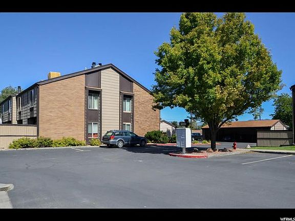 2nd image of 4106 S Greyhackle Ln