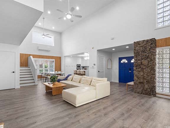 3rd image of 24 Muliwai Ln