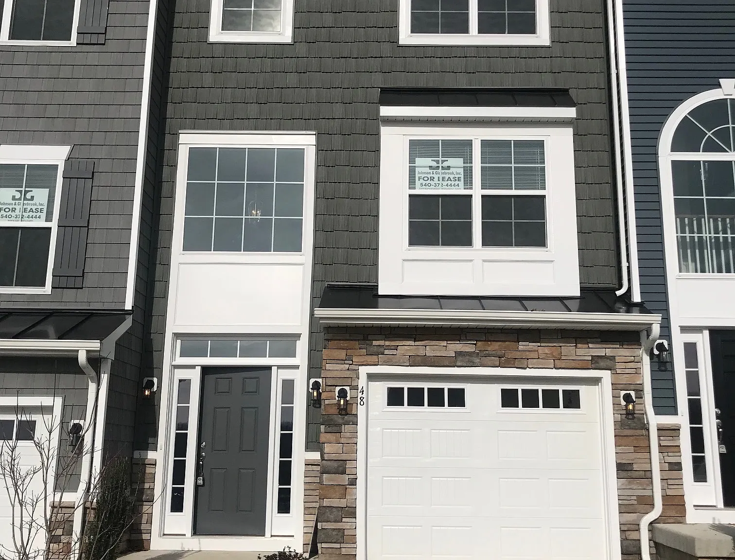 3 bed, 2150 sqft, $2,500 — Photo 1