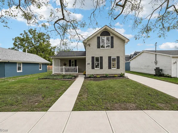 737 Perry St, Vermilion, OH 44089
