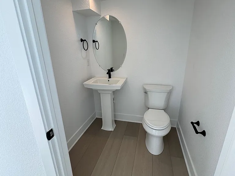 707 Saddle Dr — Photo 10