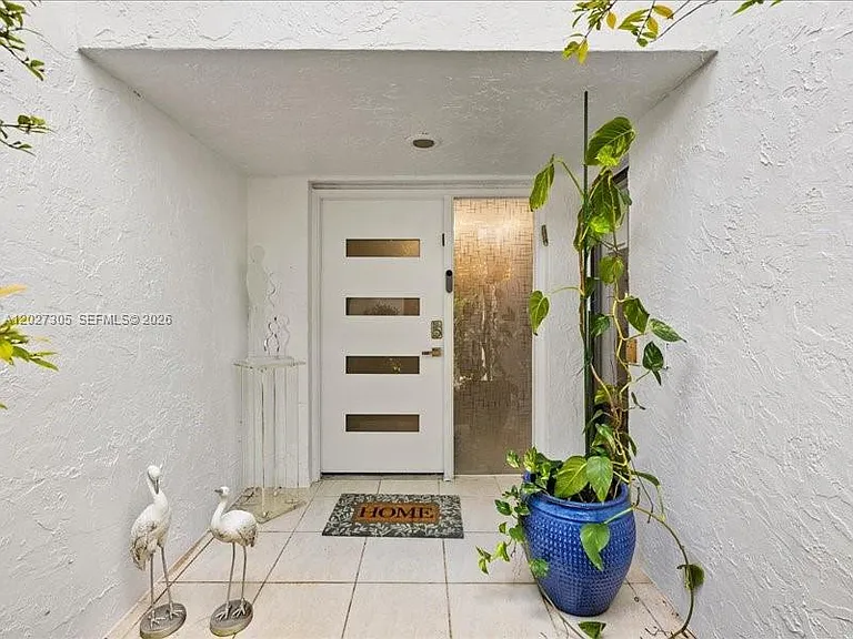 7362 Woodmont Ct #7362 — Photo 4