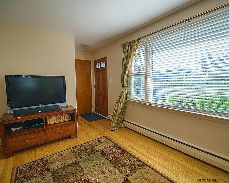 2nd image of 3 KNEELAND Avenue