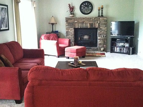 5th image of 2109 Loeb Dr