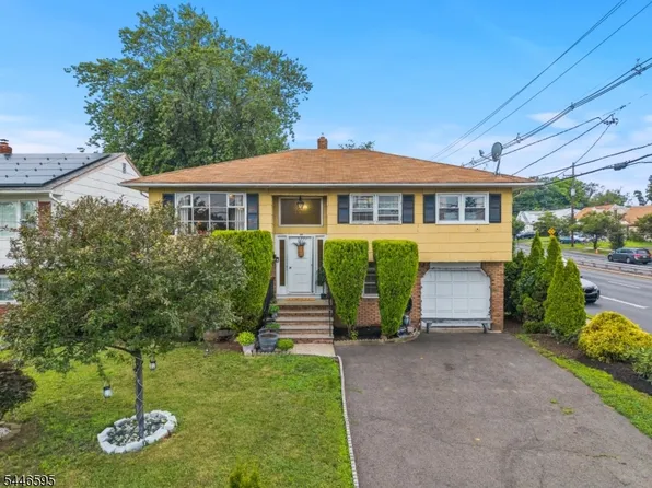 44 Parkway Ave, Clifton City, NJ 07011