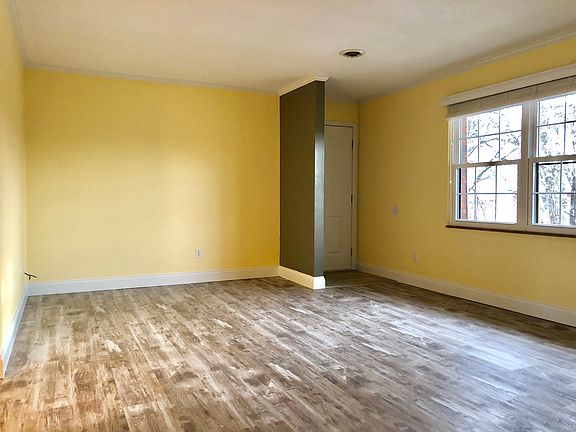 4th image of 810 Highland Dr Unit 403