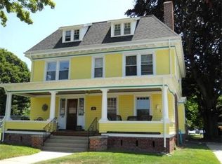 27 Pratt St, Springfield, MA 01107