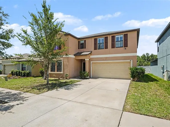 10022 Carloway Hills Dr, Wimauma, FL 33598