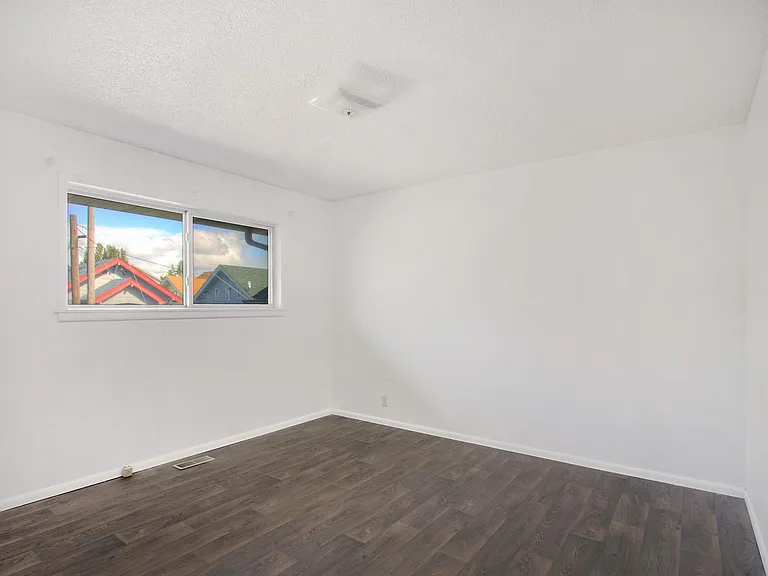 2213 E Thomas St #2213 — Photo 7