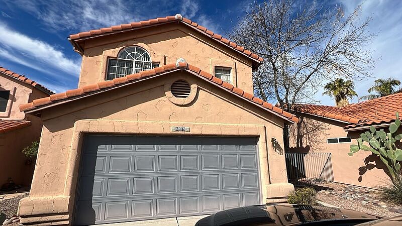 1st image of 5319 N Entrada De Sabino
