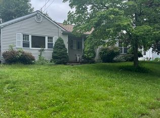 20 Lackey St, Haverhill, MA 01830
