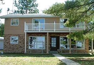 4th image of 10374 S Shore Dr