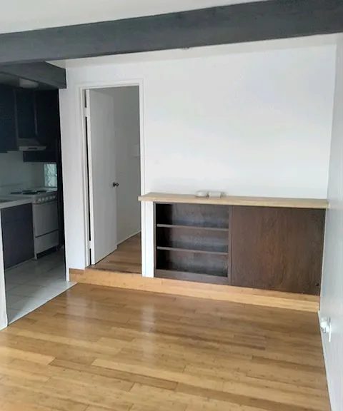 1215 E Meta St #B — Photo 4