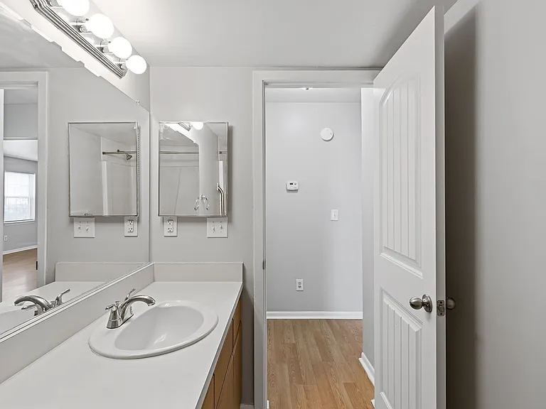 620 & 630 Rickett Rd — Photo 11