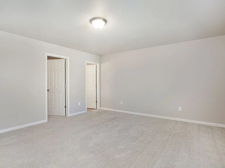 59592 Glidden St — Photo 16