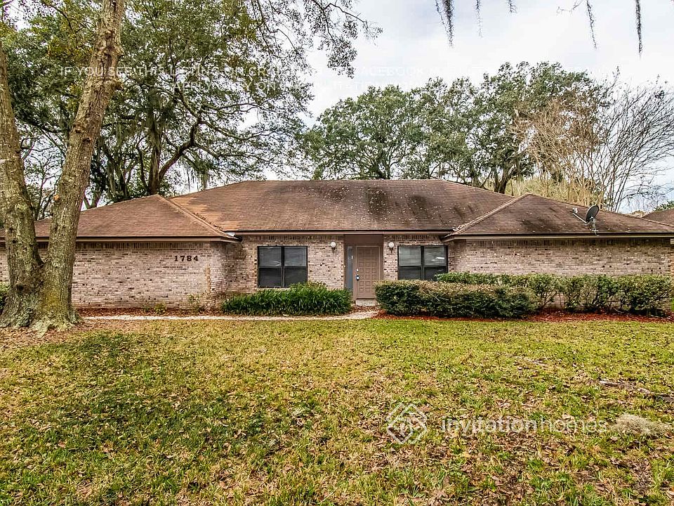 2nd image of 1784 Grassington Way S