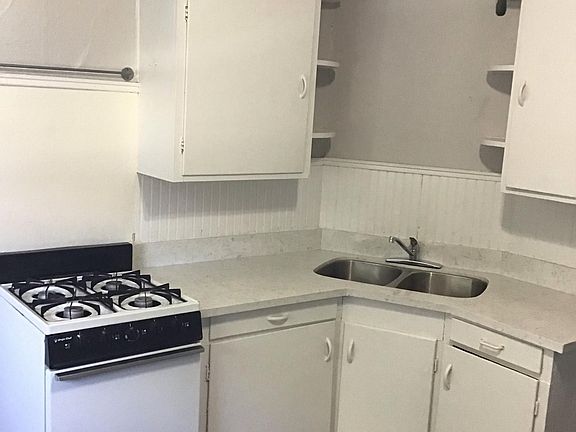 5th image of 1309 25th St APT E