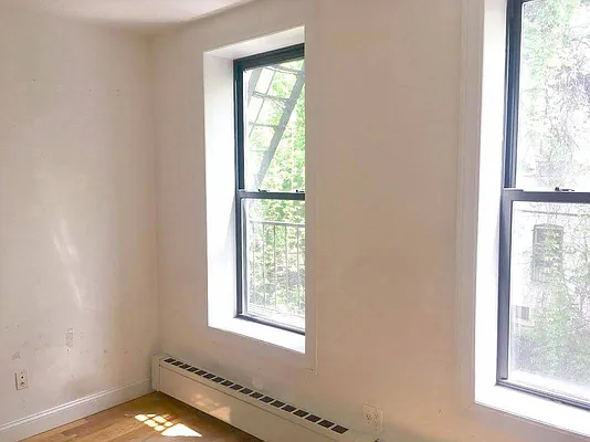 Rented by Premier Metro Realty Corp | media 6