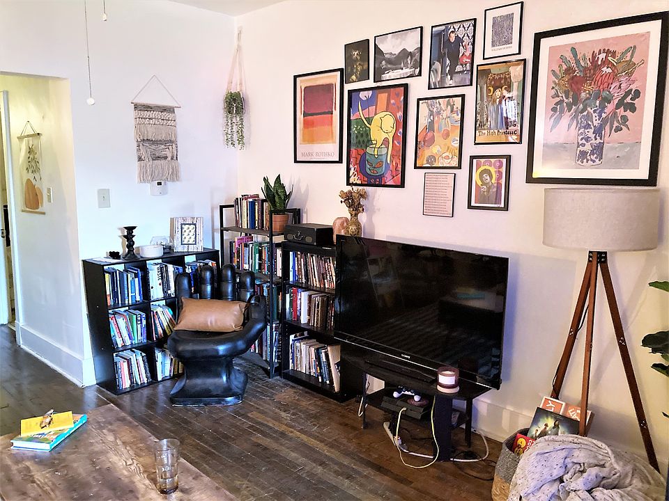 1st image of 4004 Murray Ave Floor 1