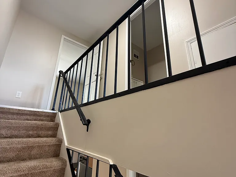 2131 Bedell Rd #4 — Photo 10