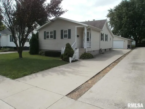 308 E North St, Geneseo, IL 61254