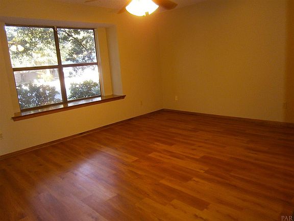 4th image of 1837 San Dollar Cir