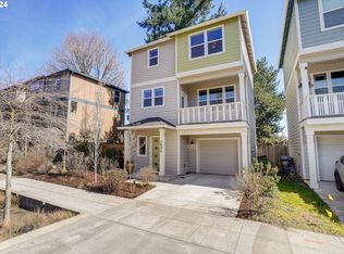 3696 SE 107th Ave, Portland, OR