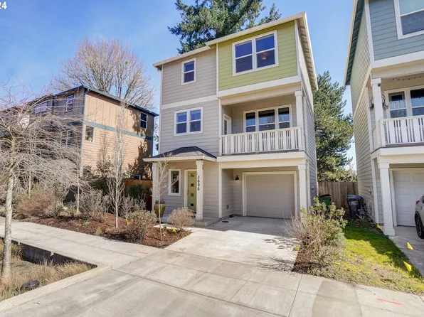 3696 SE 107th Ave, Portland, OR 97266