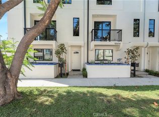 10612 Bloomfield St, North Hollywood, CA 91602