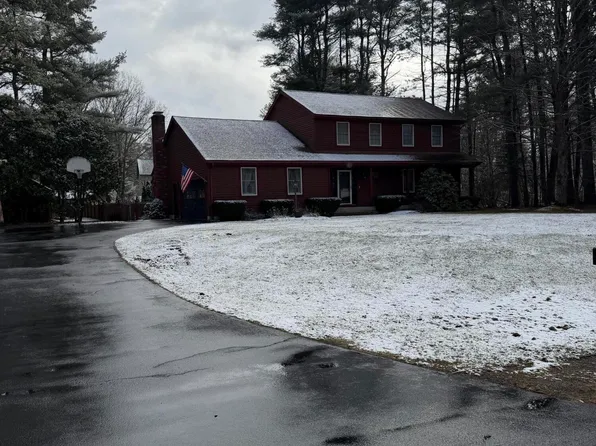 19 Sugar Pine Road, Queensbury, NY 12804