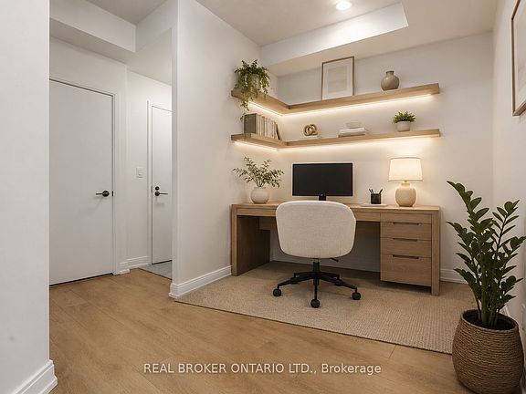5th image of 540 Bur Oak Ave #307