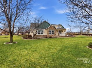 24331 Cowboy Ln, Middleton, ID 83644