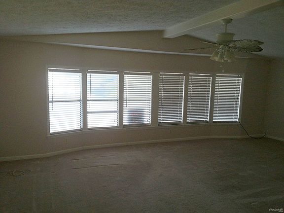 5th image of 4 Country Meadows Blvd