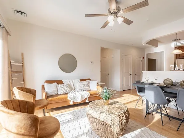 36 Abigail Way Unit 3004, Reading, MA 01867